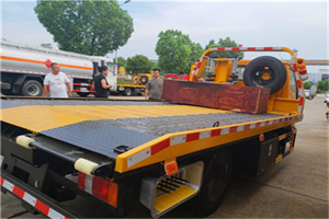 安丘附近拖车电话号码服务