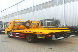 安丘附近拖车救援搭电